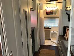 Palm Canyon Hotel & RV Resort