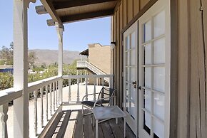 Palm Canyon Hotel & RV Resort