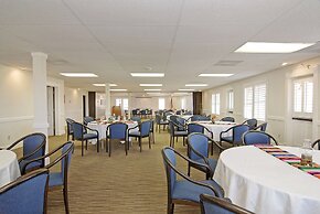 Palm Canyon Hotel & RV Resort