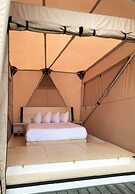 Palm Canyon Hotel & RV Resort