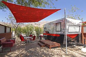 Palm Canyon Hotel & RV Resort