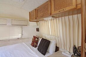 Palm Canyon Hotel & RV Resort