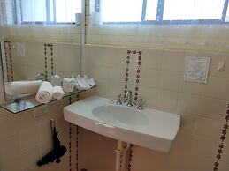 Young Goldrush Motel