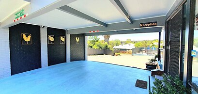 Young Goldrush Motel