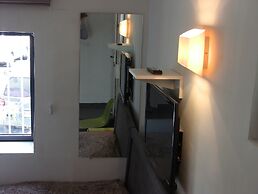 Pink House TLV - ApartHotel