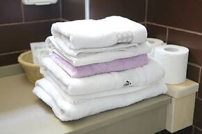 Pink House TLV - ApartHotel