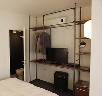 Pink House TLV - ApartHotel