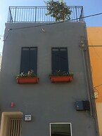 Pink House TLV - ApartHotel