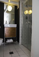 Pink House TLV - ApartHotel