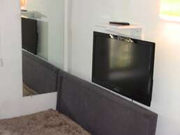 Pink House TLV - ApartHotel