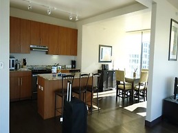 State and Grand by BridgeStreet