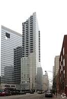 State and Grand by BridgeStreet