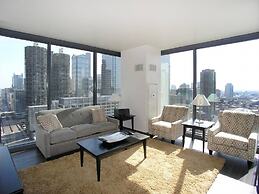 State and Grand by BridgeStreet