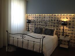 Welcome In - Suites & Hostel