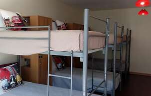 Welcome In - Suites & Hostel