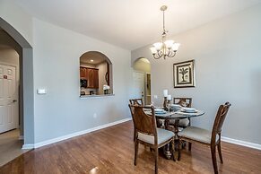 Vista Cay Commons by OVH360