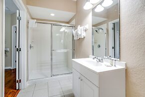 Vista Cay Commons by OVH360