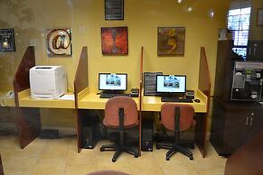 Vista Cay Commons by OVH360