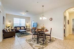 Vista Cay Commons by OVH360