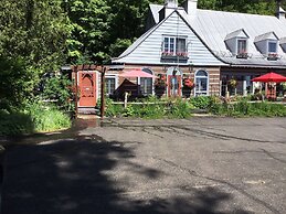 Le Petit Clocher Gîte Touristique B&B