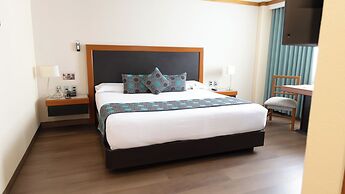Hotel Abastos Plaza