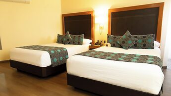 Hotel Abastos Plaza