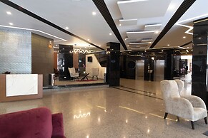 Hotel Abastos Plaza