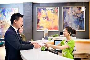 FX INN Kaohsiung Zhonghua Road Branch