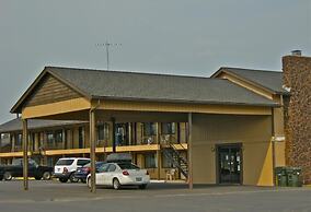 Red Lion Inn & Suites La Pine