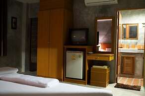 Phangan Palm Beach Resort