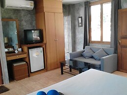 Phangan Palm Beach Resort