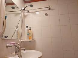 Seoul Guesthouse - Foreign Guests Only