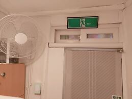 Seoul Guesthouse - Foreign Guests Only