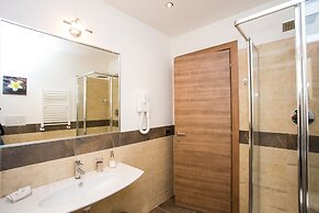 Trastevere's Friends