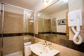 Trastevere's Friends