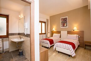 Trastevere's Friends