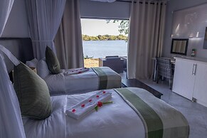 Victoria Falls Waterfront
