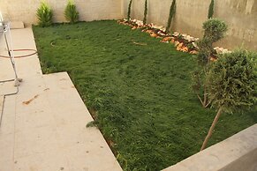 Uptown Modern Furnished Apartments