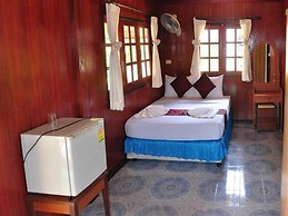 Chaloklum Bay Resort