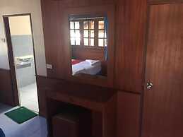 Chaloklum Bay Resort