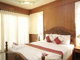 Chaloklum Bay Resort