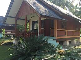 Chaloklum Bay Resort