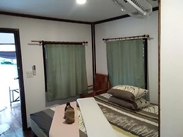 Comon Bungalow - Hostel