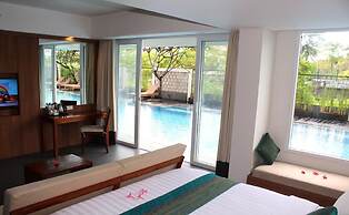 Paragon Hotel Seminyak