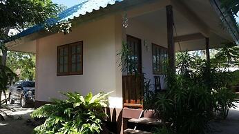 Dancing Elephant Beach Club - Hostel