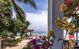 Dancing Elephant Beach Club - Hostel