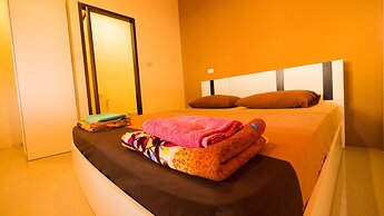 Dancing Elephant Beach Club - Hostel