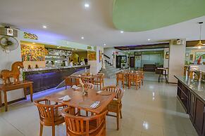 Grand Santhi Hotel