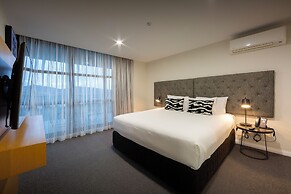 Avenue Hotel Canberra