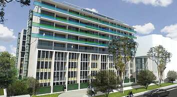 Avenue Hotel Canberra